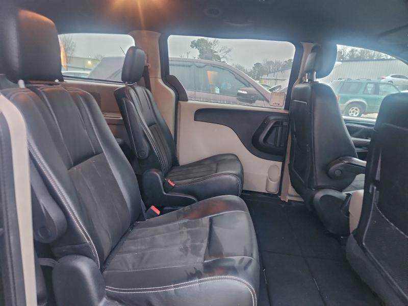 Фото 11 - DODGE CARAVAN