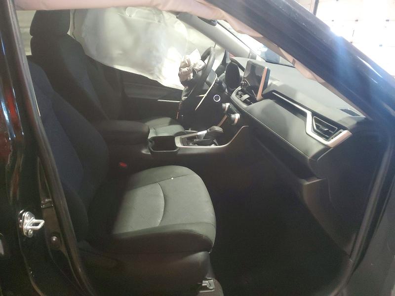 Фото 7 - TOYOTA RAV4