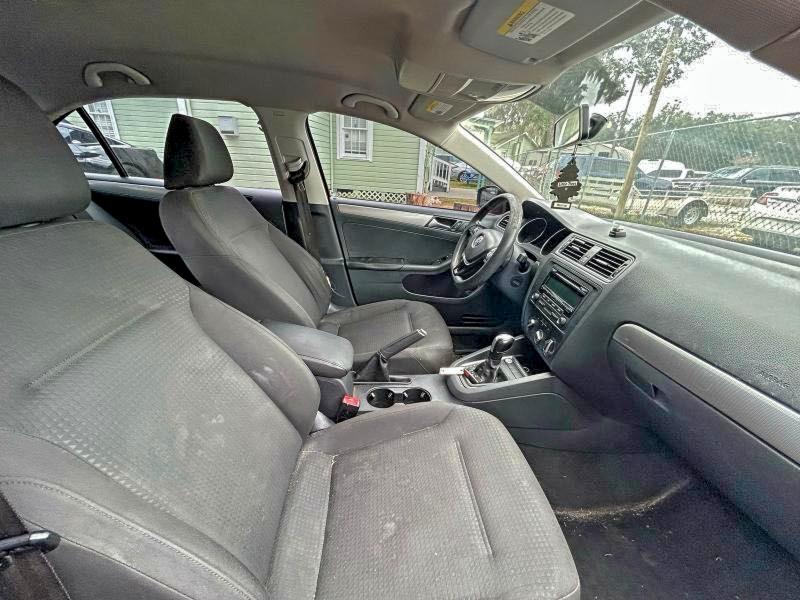 Фото 5 - VOLKSWAGEN JETTA