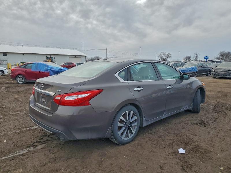 Фото 3 - NISSAN ALTIMA