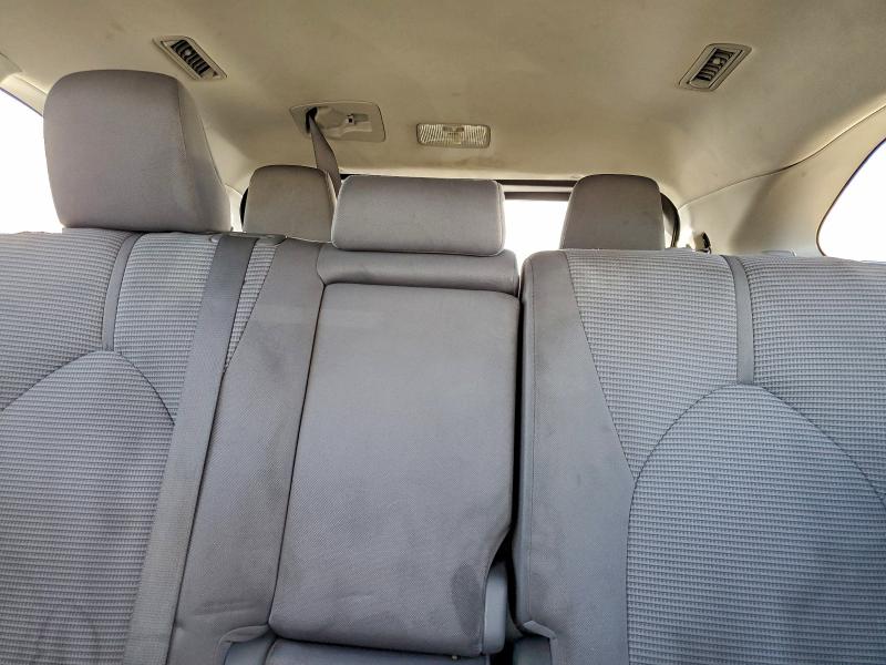 Фото 10 - TOYOTA HIGHLANDER