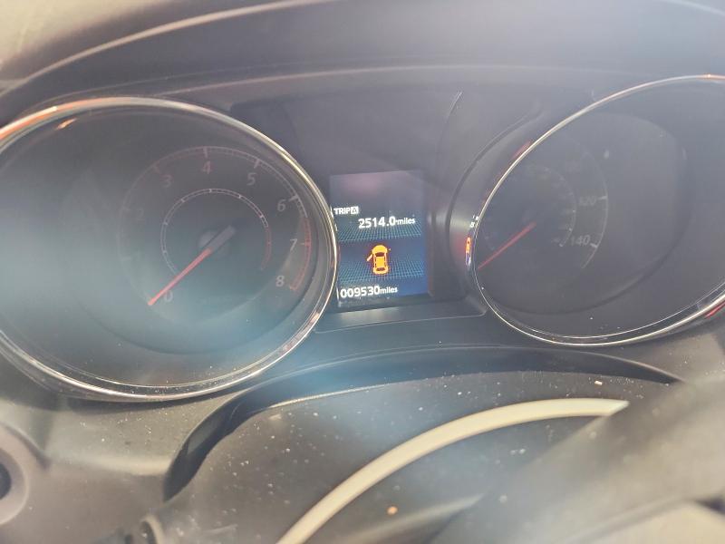 Фото 9 - MITSUBISHI OUTLANDER