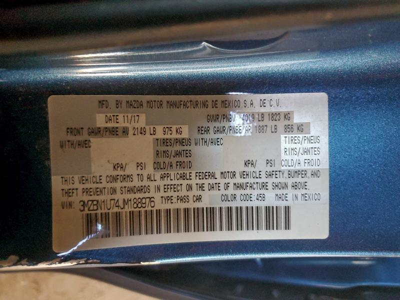 Фото 12 - MAZDA 3