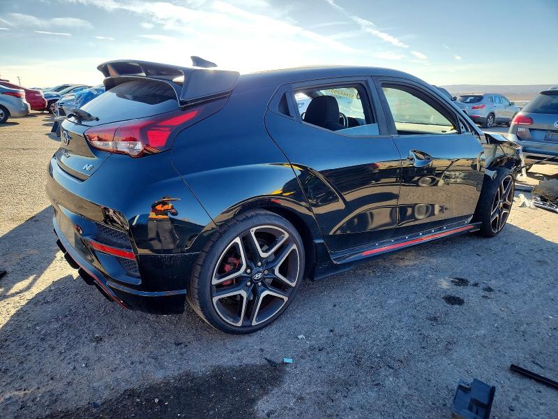 Фото 3 - HYUNDAI VELOSTER