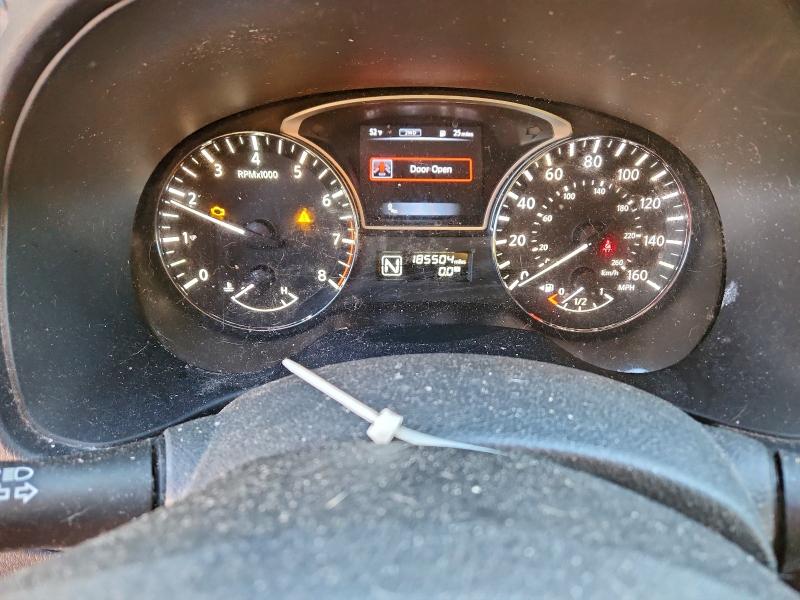 Фото 9 - NISSAN PATHFINDER