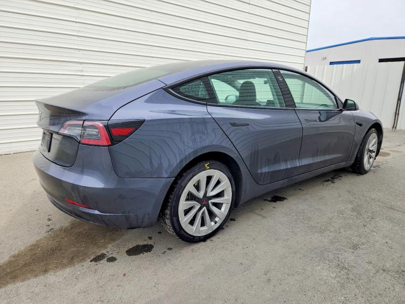 Фото 3 - TESLA MODEL 3