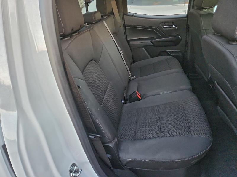 Фото 10 - CHEVROLET COLORADO