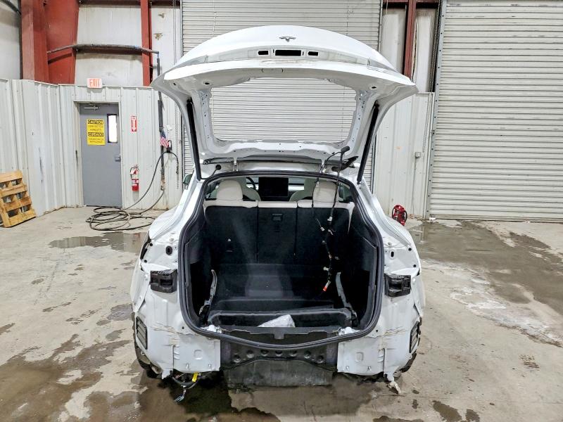 Фото 6 - TESLA MODEL Y