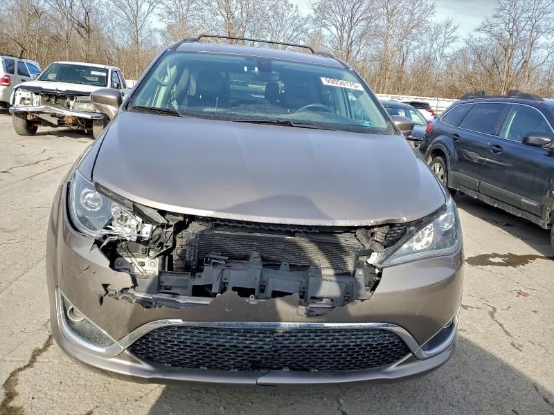 Фото 5 - CHRYSLER PACIFICA