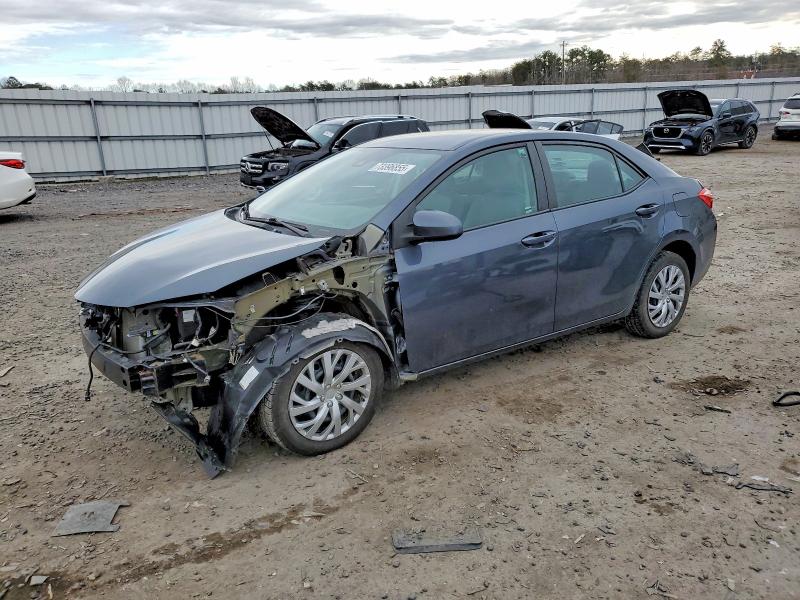 Фото 1 - TOYOTA COROLLA