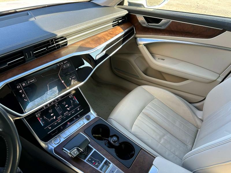 Фото 12 - AUDI A6