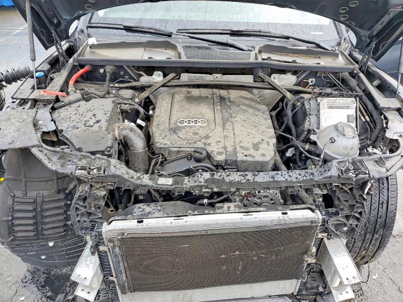 Фото 12 - AUDI Q5