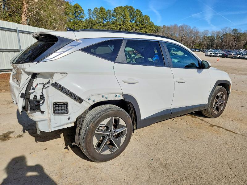 Фото 3 - HYUNDAI TUCSON