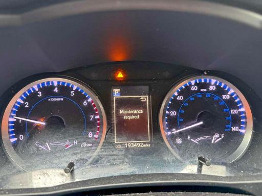 Фото 10 - TOYOTA HIGHLANDER