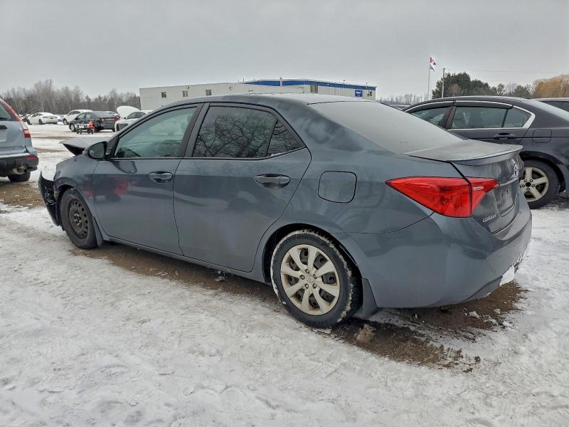 Фото 2 - TOYOTA COROLLA