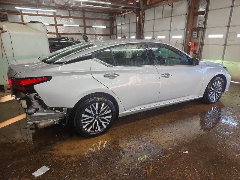 Фото 3 - NISSAN ALTIMA