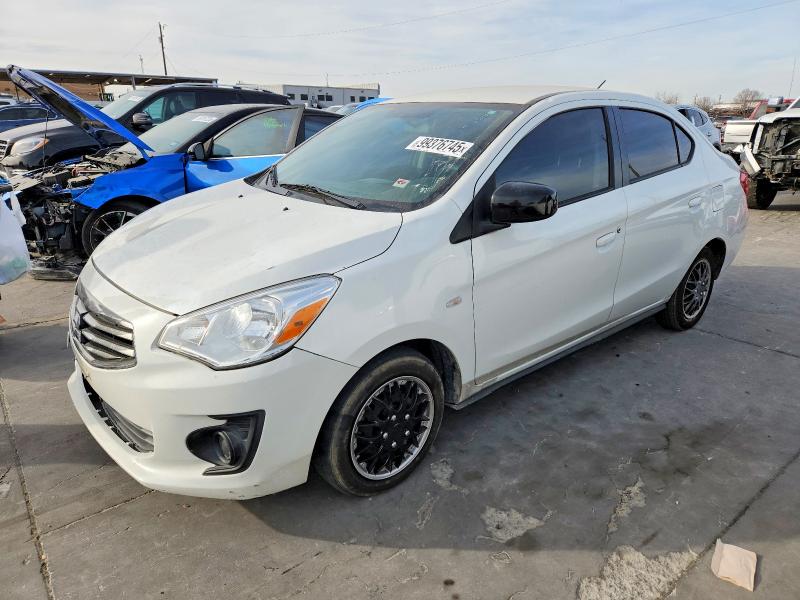 Фото 1 - MITSUBISHI MIRAGE