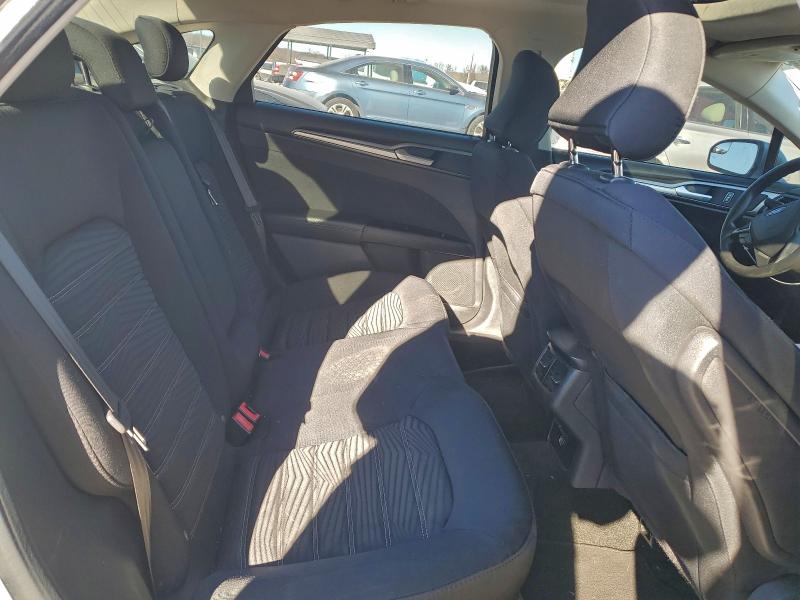 Фото 10 - FORD FUSION