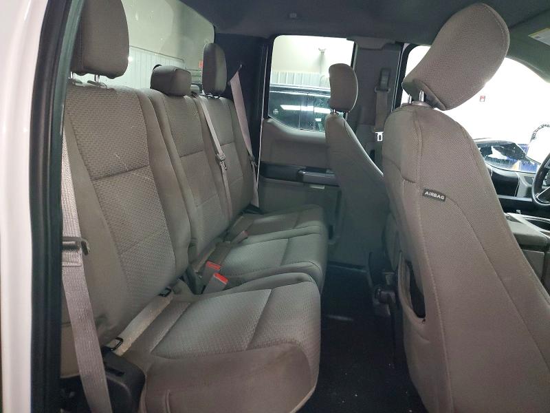 Фото 10 - FORD F-150