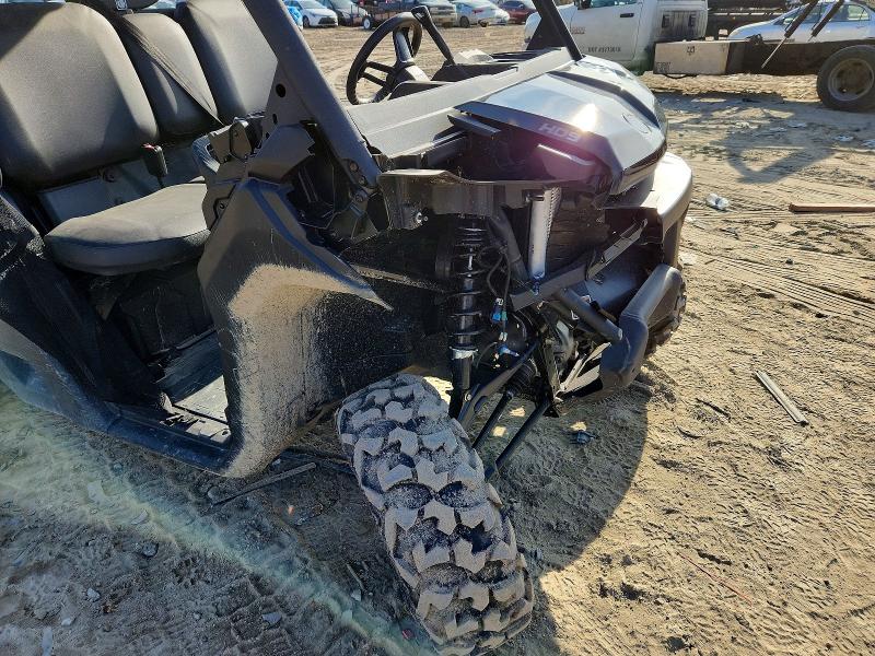 CAN-AM DEFENDER 2025