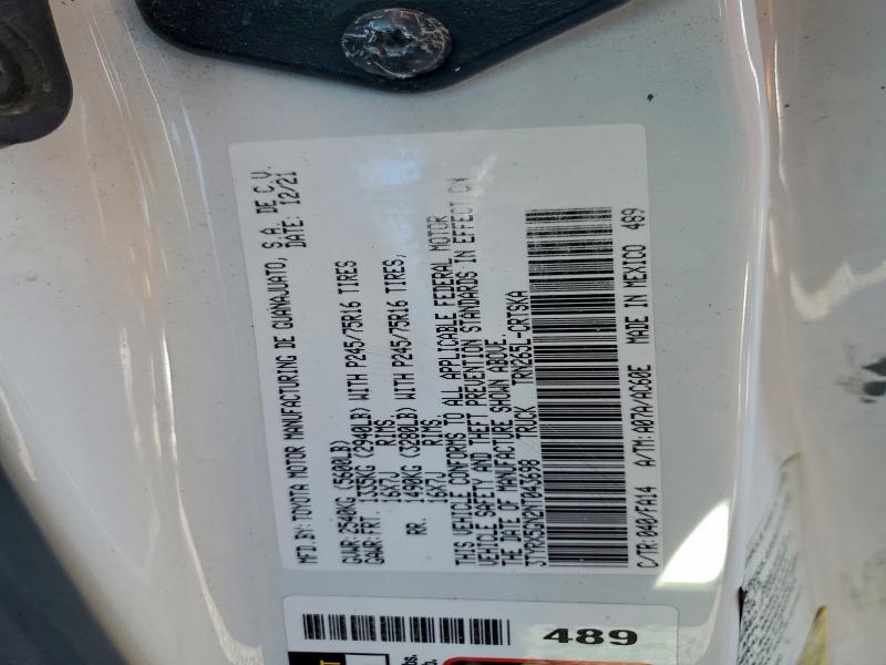 Фото 13 - TOYOTA TACOMA