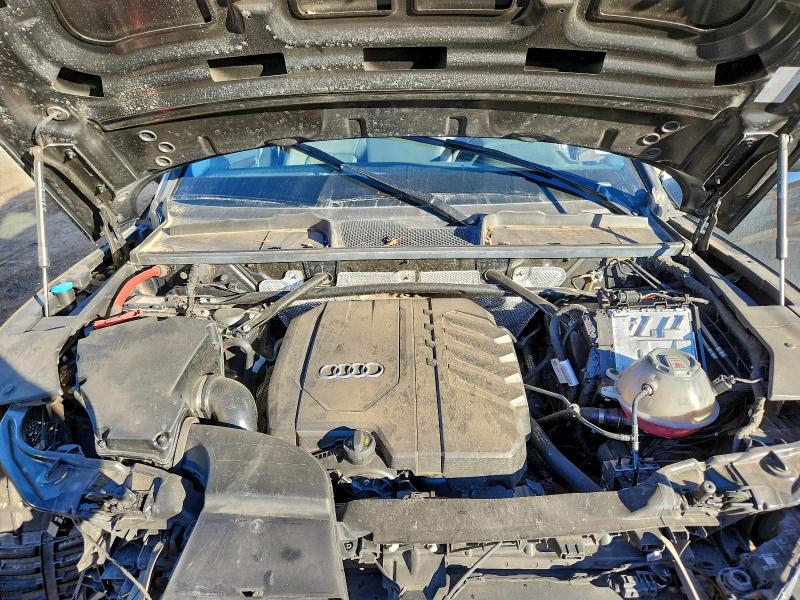 Фото 12 - AUDI Q5