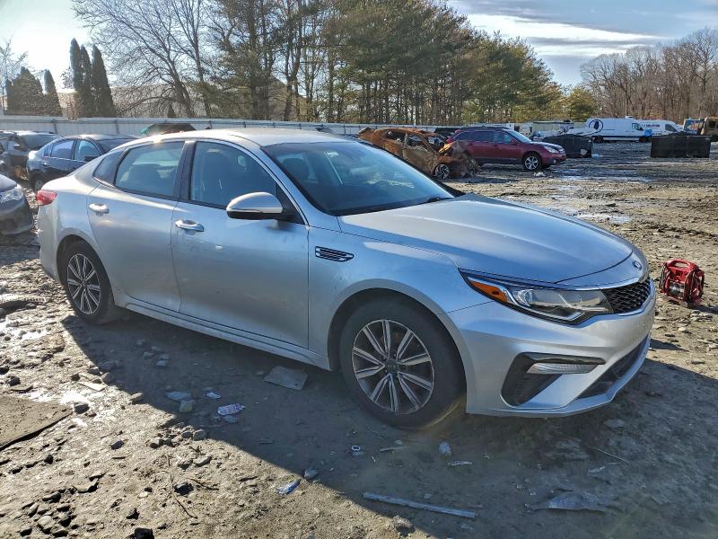 Фото 4 - KIA OPTIMA