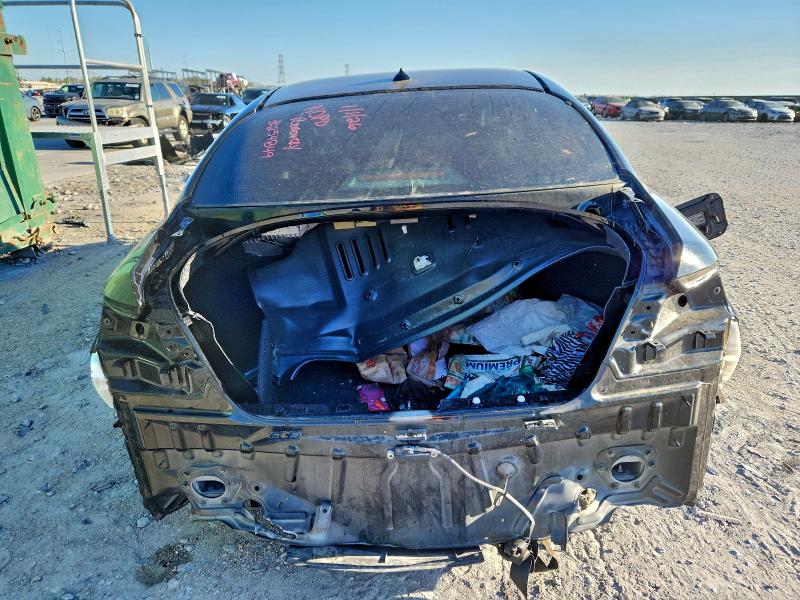 Фото 6 - INFINITI Q70