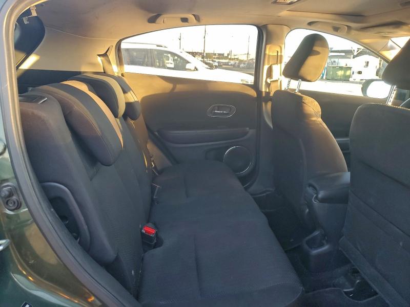 Фото 11 - HONDA HR-V