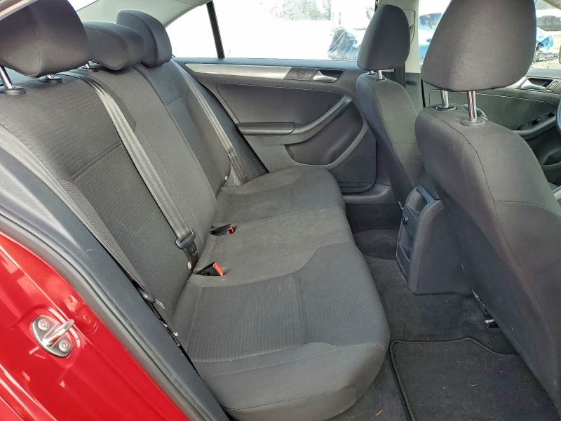 Фото 10 - VOLKSWAGEN JETTA