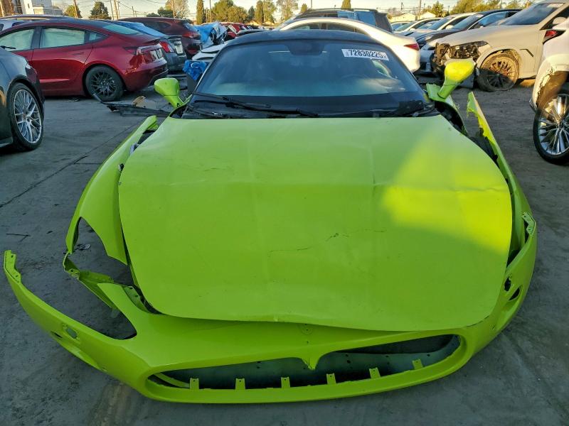 MASERATI MC20 2022 VIN ZAM24BXA9N0404389