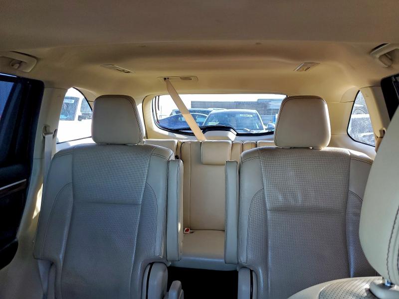 Фото 10 - TOYOTA HIGHLANDER