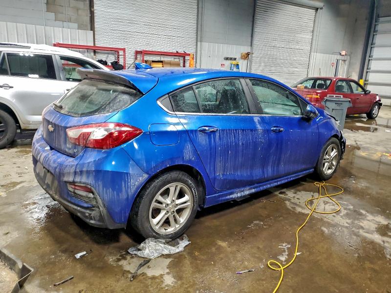 Фото 3 - CHEVROLET CRUZE