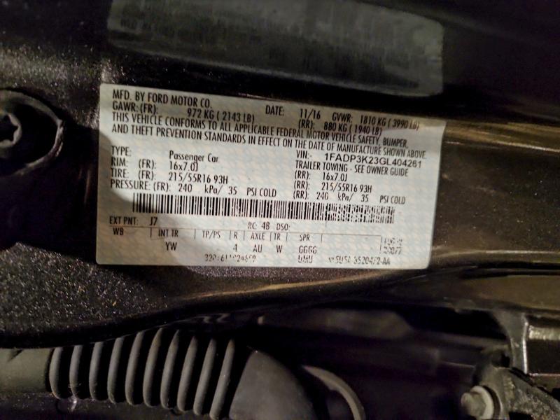 Фото 12 - FORD FOCUS