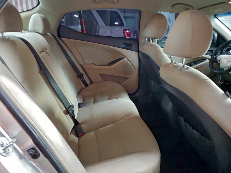 Фото 10 - KIA OPTIMA