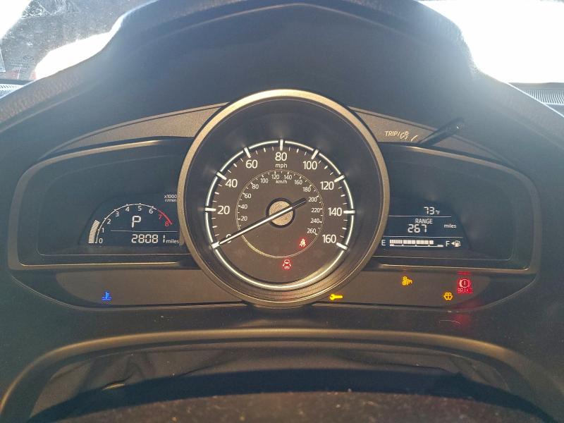 Фото 9 - MAZDA 3