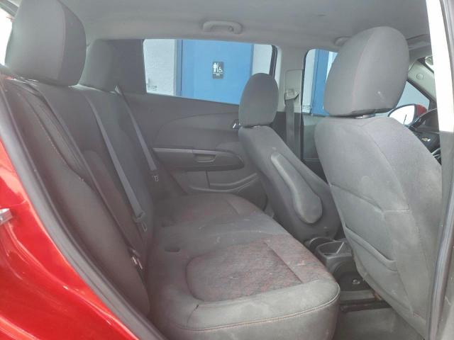 Фото 10 - CHEVROLET SONIC