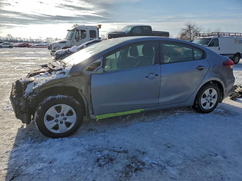 Фото 1 - KIA FORTE