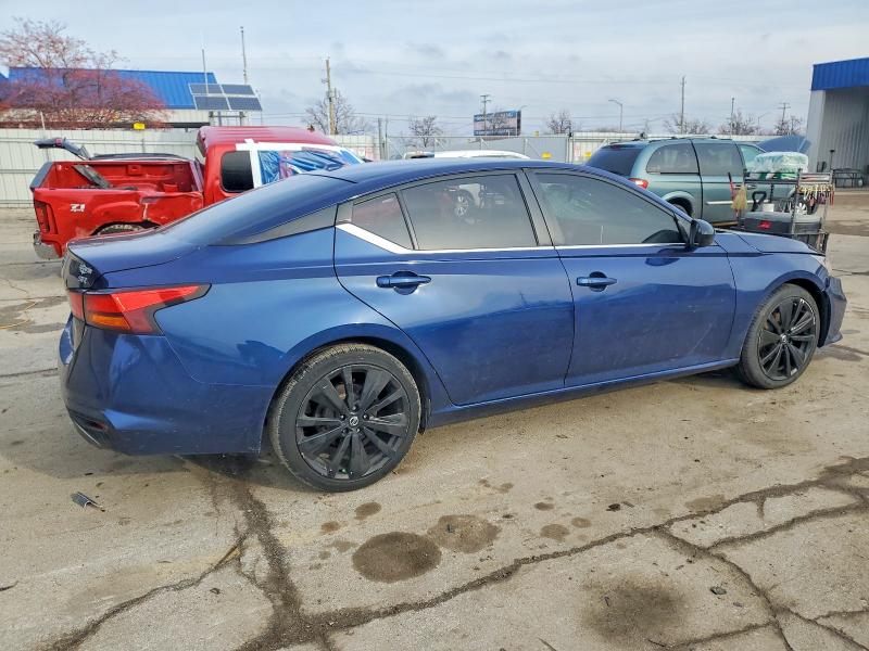 Фото 3 - NISSAN ALTIMA