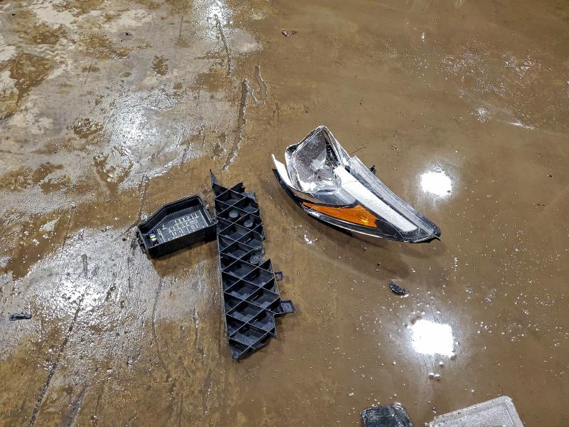 Фото 12 - HYUNDAI ACCENT