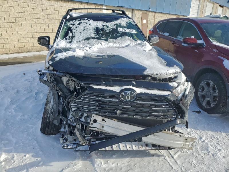 Фото 5 - TOYOTA RAV4