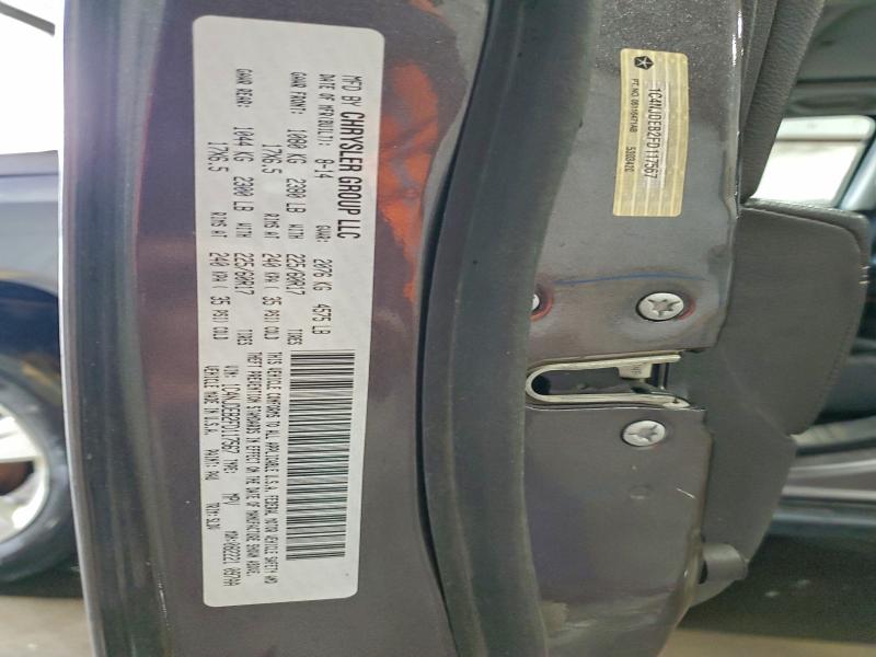 Фото 13 - JEEP COMPASS