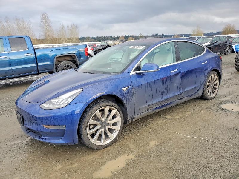 Фото 1 - TESLA MODEL 3