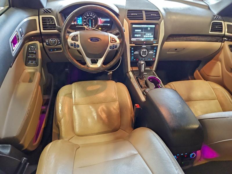 Фото 8 - FORD EXPLORER