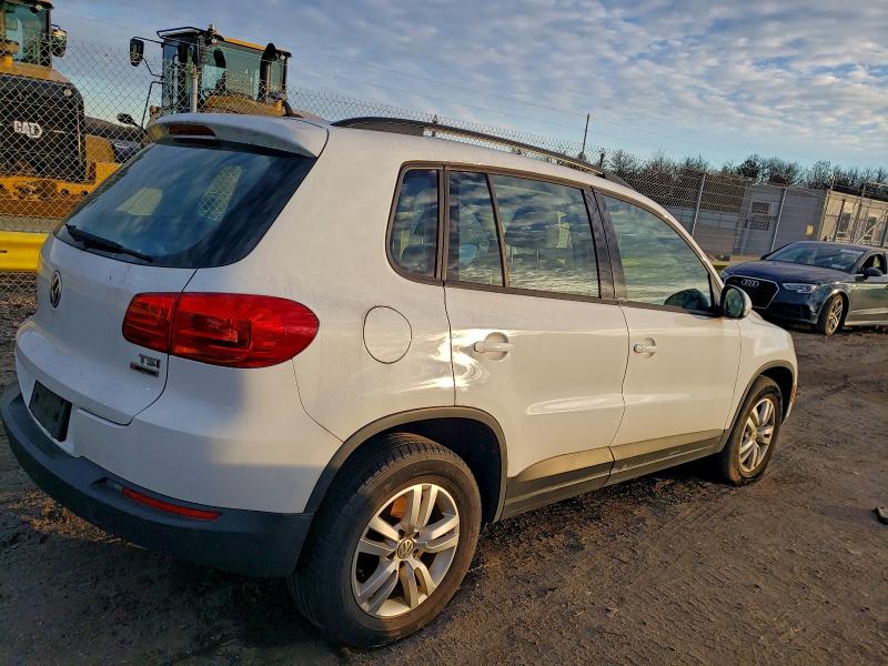 Фото 3 - VOLKSWAGEN TIGUAN