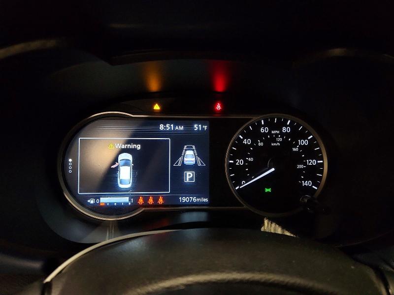 Фото 9 - NISSAN VERSA