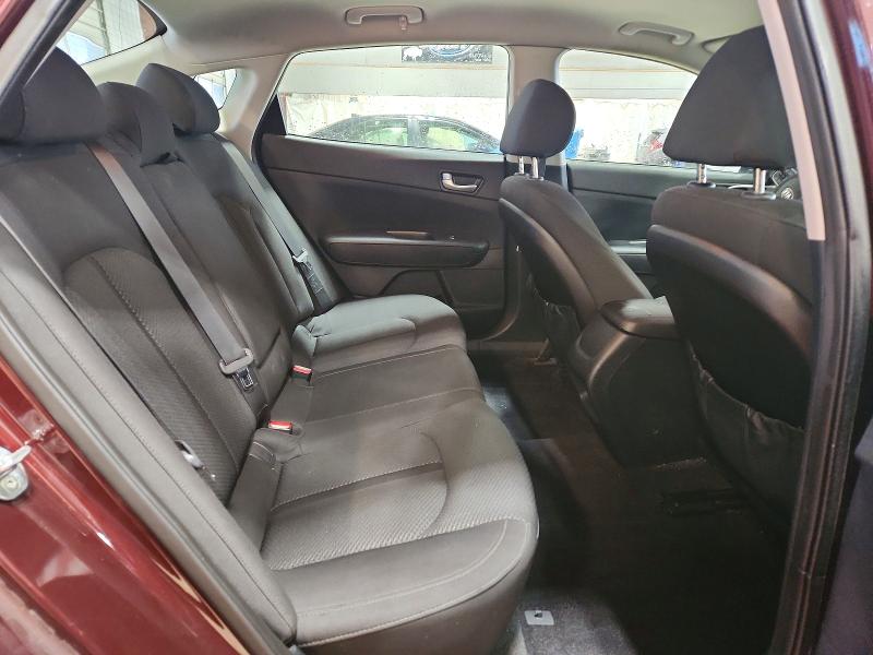 Фото 10 - KIA OPTIMA