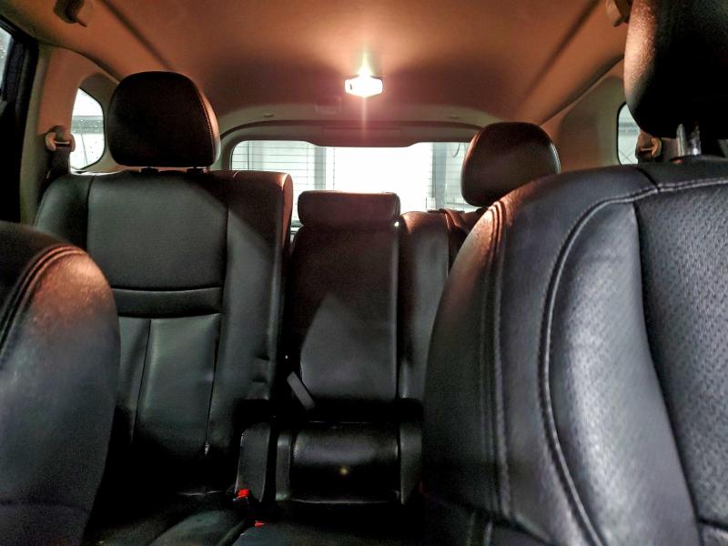 Фото 10 - NISSAN ROGUE