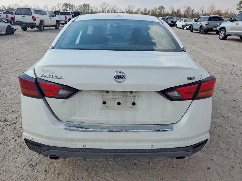 Фото 6 - NISSAN ALTIMA