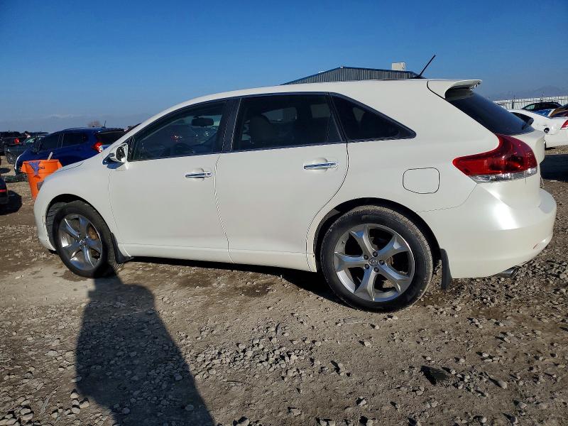 Фото 2 - TOYOTA VENZA